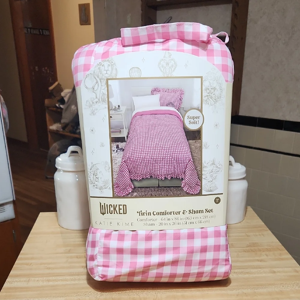 WICKED twin Comforter&sham Set